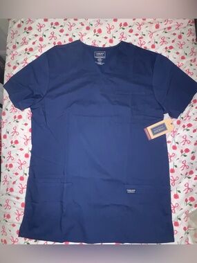 Cherokee Workwear Men’s Navy Scrub Top size L nwt